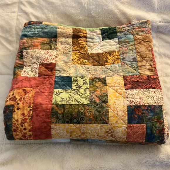 Handmade patchwork quilt - Picture 5 of 8